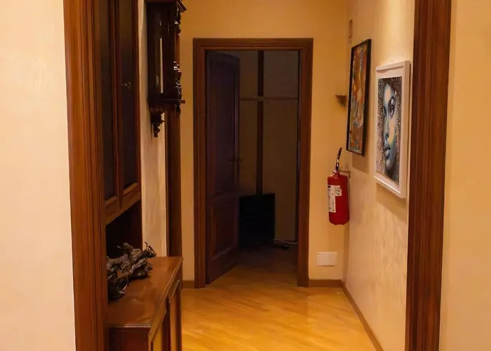 Lady Esmeralda Apartment *