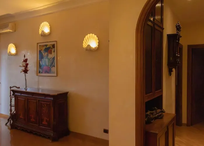 Lady Esmeralda Apartment Rom